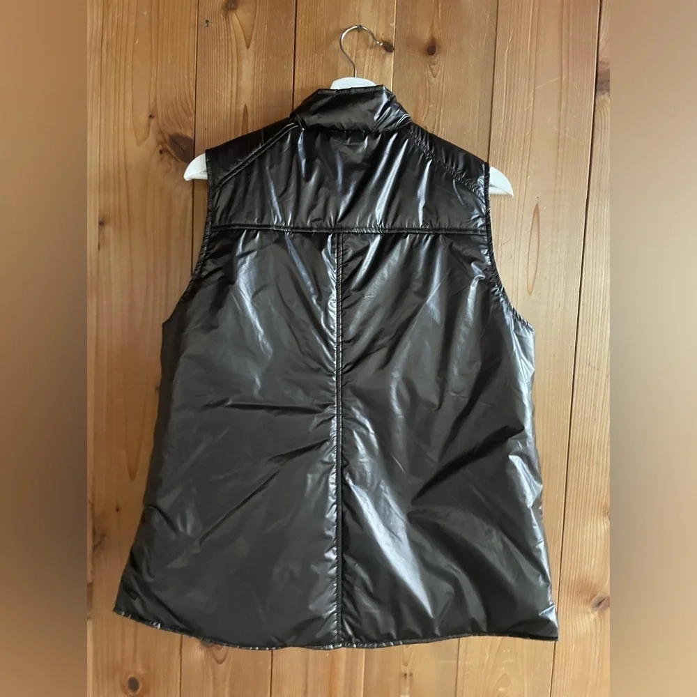 Anatomie Aarthi Lightweight Reversable Vest - Picture 6 of 11